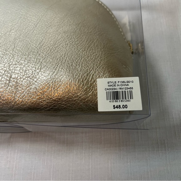 NEW Lord & Taylor Metallic LEATHER Cosmetic Bag with Textured Finish - Picture 3 of 7